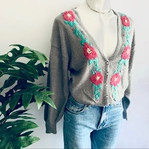 v i n t a g e :: Floral Pearl Knit Cardigan